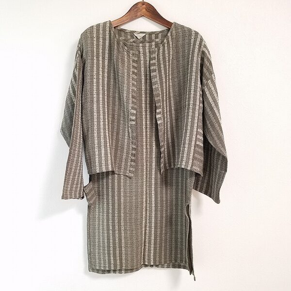 イズクラアキヒコ 伊豆蔵明彦のツーピースを買取しました