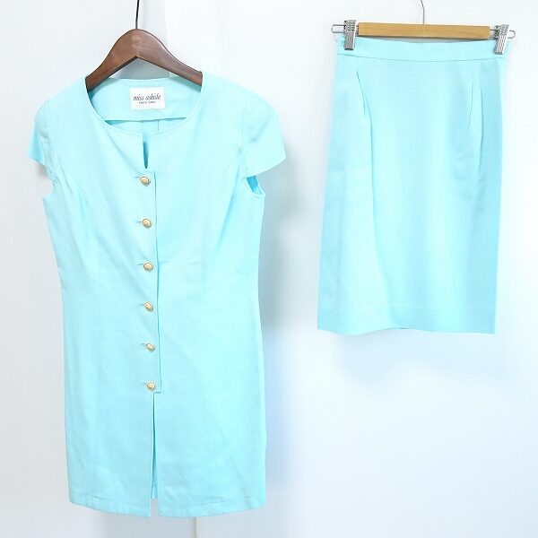 ミスアシダのスカートスーツを買取しました!思わずにやける綺麗な色味