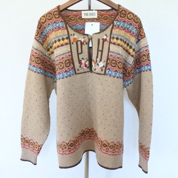 ピンクハウスのカラフル柄ニットを出張買取いたしました