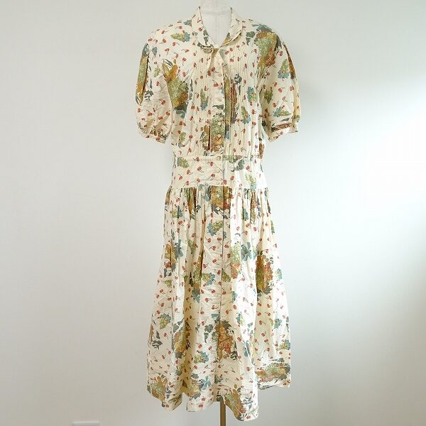 果物柄でおしゃれに楽しく カネコイサオのワンピースを買取しました