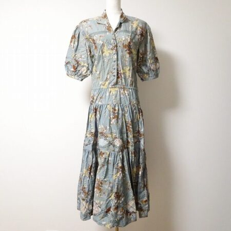 カネコイサオのワンピースを買取しました！水色×花がシック