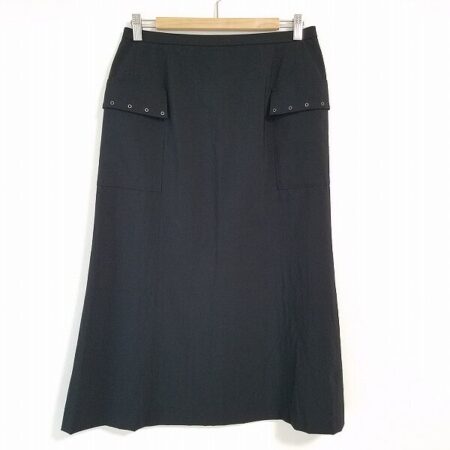 レリアンのスカートを買取しました｜黒×ロングで活用域が広い