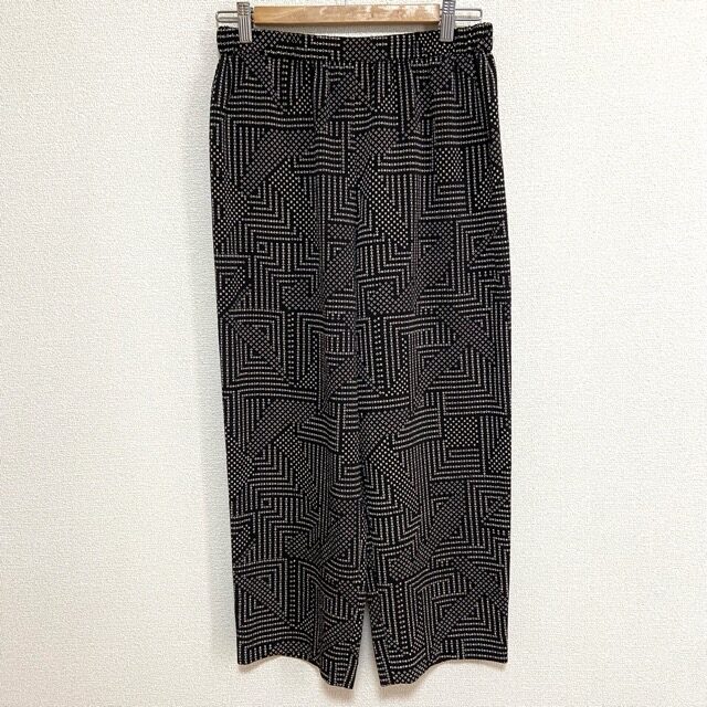 詩仙堂のパンツを出張買取ご利用のお客様より買取しました