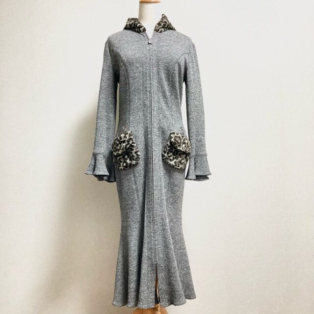 伊太利屋のコートを出張買取ご利用のお客様より買取しました