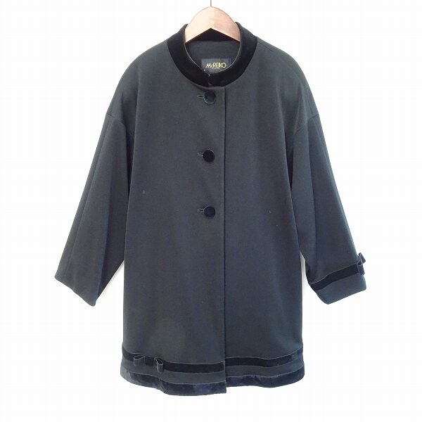 ミズレイコのコートを買取しました！ベロアでキリッとした印象に