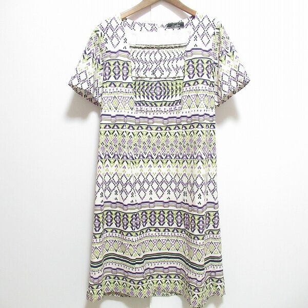 レリアンのワンピースを買取しました！はっきりした柄に見惚れる