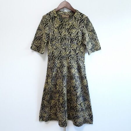 斉藤都世子のゴージャスなニットワンピースを買取しました！