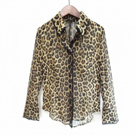 大胆なおしゃれに挑戦できる 伊太利屋のブラウスを買取しました