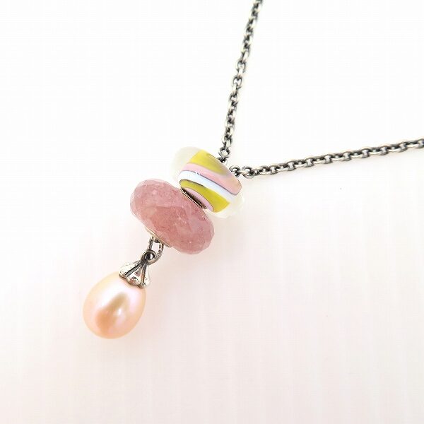 ガラスとパールの可愛らしい輝き トロールビーズのネックレスを買取しました