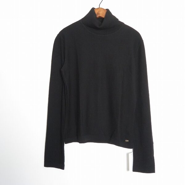 まとまった雰囲気がかっこいい ソニアリキエルのニットを買取しました