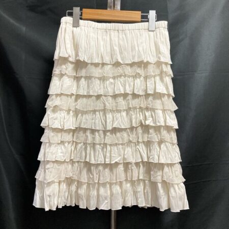 【ノコオーノ】スカートを買取しました！フリルの豪華さに注目