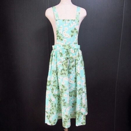 お洋服をプロに買取してほしいならアクイールへ！ピンクハウスのスカートを買取いたしました