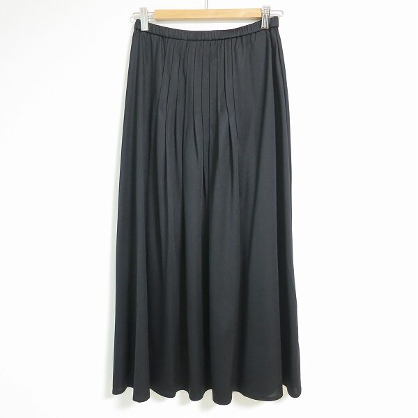 ヒロコビスのスカートを出張買取ご利用のお客様より買取しました