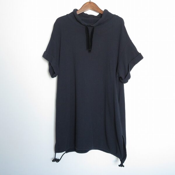 キャラオクルスのチュニックを買取しました！ラフ×ビューティのラインが綺麗