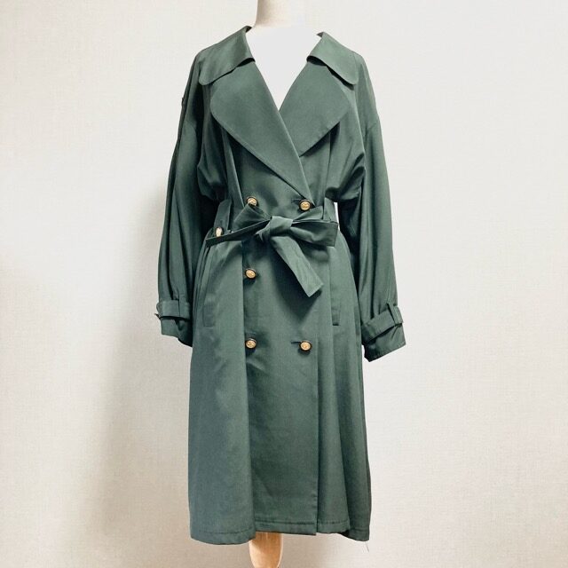 レリアンのカーキコートを店頭預り買取ご利用のお客様より買取しました