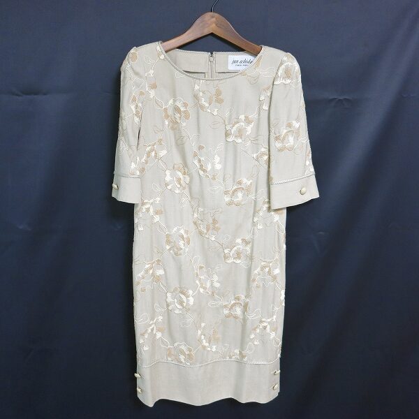 大人な花刺繍に心奪われます ジュンアシダのワンピースを買取しました