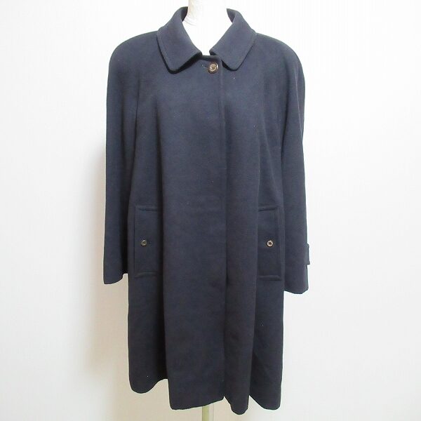 バーバリーのコートを買取しました！コンパクトなセレブになれる