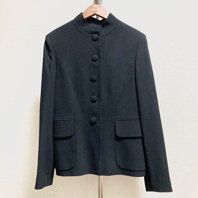 ハナエモリのジャケットを買取しました！クールビューティに