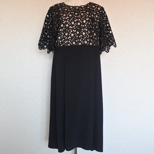 ラピーヌのワンピースを買取しました！綺麗な柄に心躍る