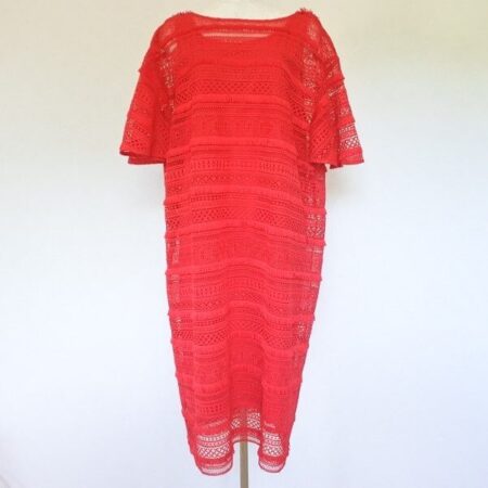 パッと目を引く赤が美しい ラピーヌのワンピースを買取しました