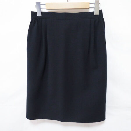 フォクシーのスカートを買取させていただきました