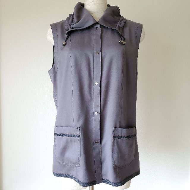 シニアブランド買取得意！レリアンのベストを買取いたしました