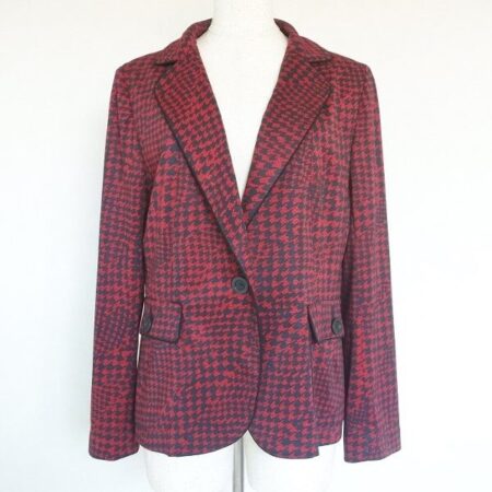 ボルドーで綺麗にまとまる ハナエモリのジャケットを買取しました