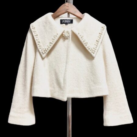 カワイイ過ぎない綺麗さがある フォクシーのジャケットを買取しました