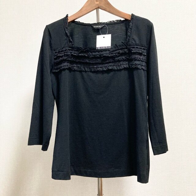 レースとリボンの絶妙バランスにキュン！インゲボルグのカットソーを買取しました