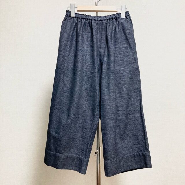 快適さが伝わる ギエモンの七分丈パンツを買取しました