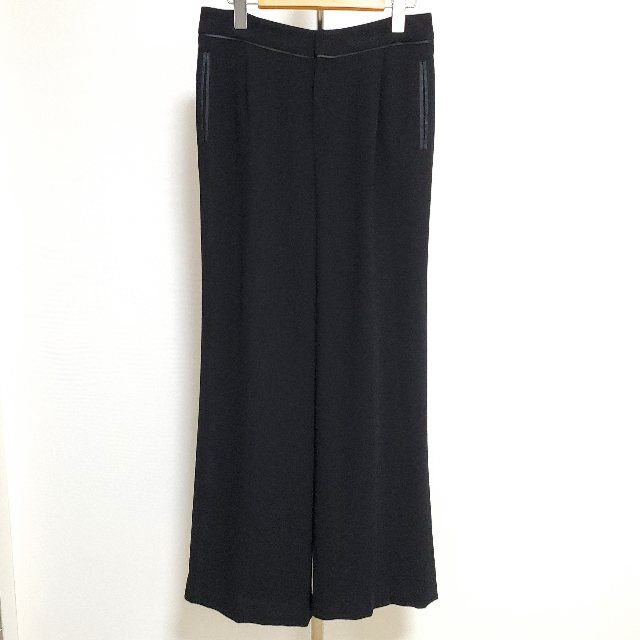 ハナエモリのワイドパンツを出張買取ご利用のお客様より買取しました