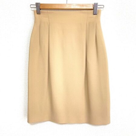 グッチのベージュ スカートを買取させていただきました