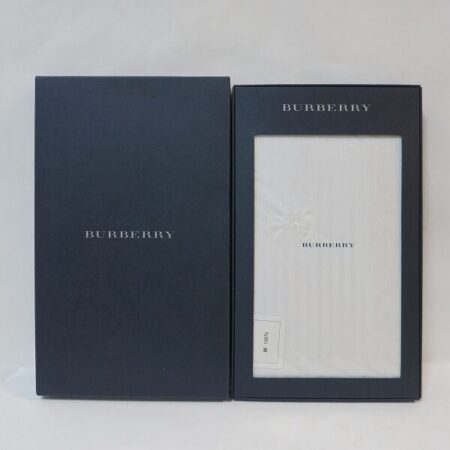 人気のバーバリーより仕立て生地を出張買取しました