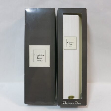 クリスチャンディオールののワイシャツ生地を買取させていただきました