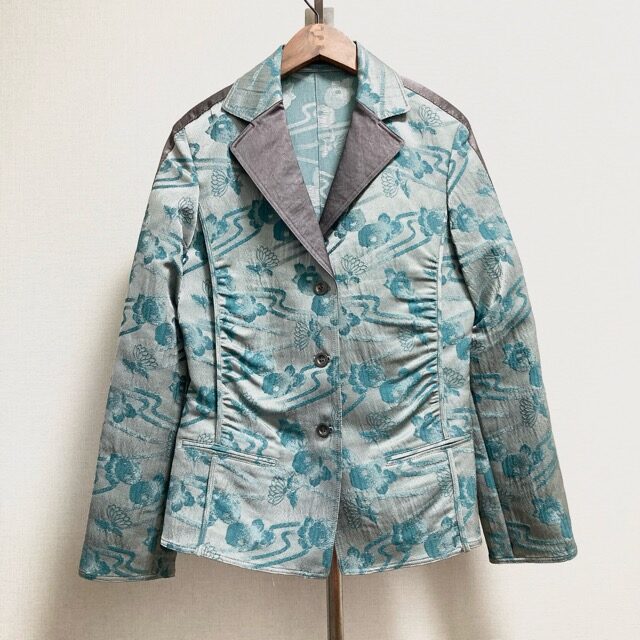 ヒロココシノのジャケットを買取しました！豪勢な花柄が綺麗