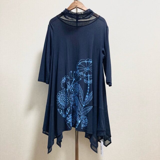 トクコのハイネックチュニックを出張買取ご利用のお客様より買取しました