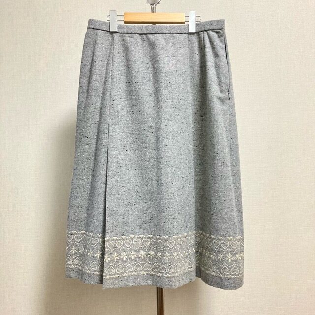 レリアンのハート柄が可愛いスカートを買取しました