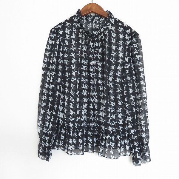 【お買取】ラピーヌ ルージュのシャツ 紺×白ながらにぎやかです