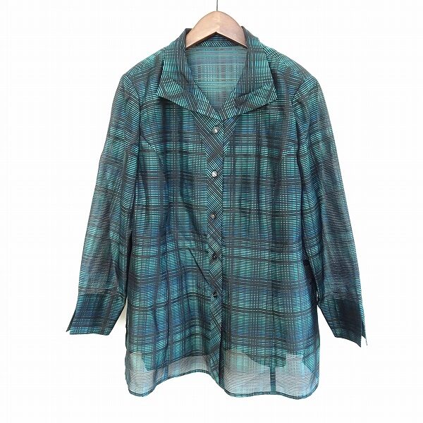 緑と黒のさわやかさが印象的 リリアンビューティのジャケットを買取しました