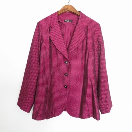 豪華なピンクに元気をいただく リリアンビューティのジャケットを買取しました