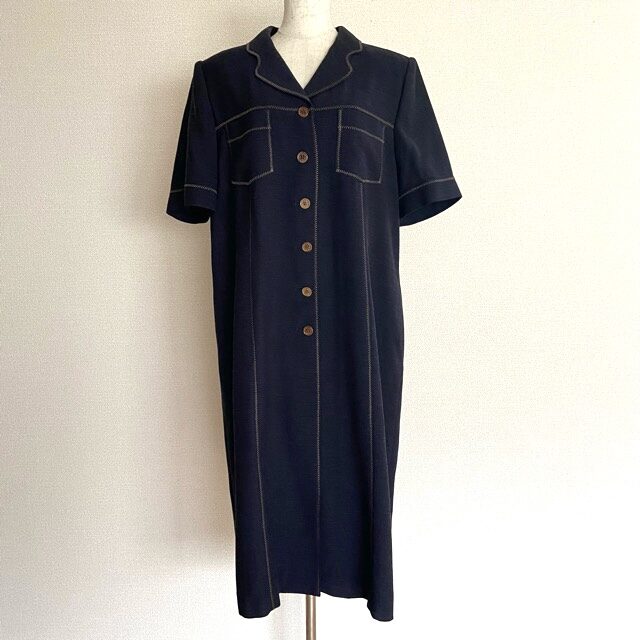 レリアンのワンピースを店頭預り買取をご利用のお客様より買取しました