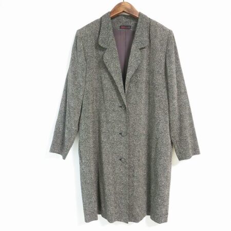 詩仙堂のコートを出張買取サービスにて買取いたしました