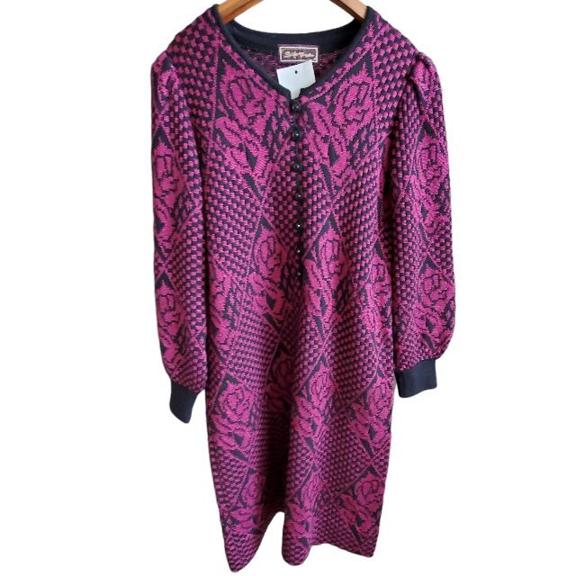 【斉藤都世子】鮮やかさにキュン!ワンピースを買取しました