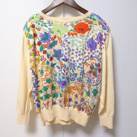 春服ゲットの前に買取で断捨離！レオナールのニットを買取いたしました