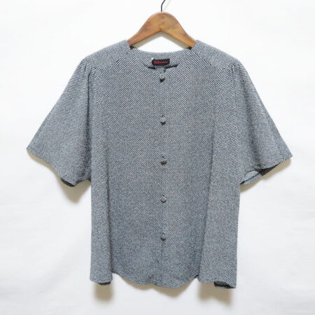 詩仙堂は強化買取中！詩仙堂のブラウスを買取いたしました