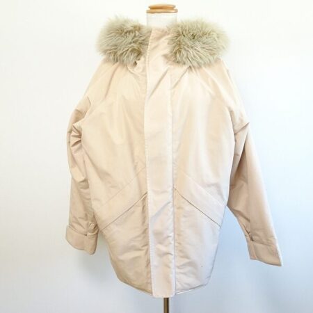 出張買取ならかさばるお洋服をラクチン買取！ユキトリイのコートを買取いたしました