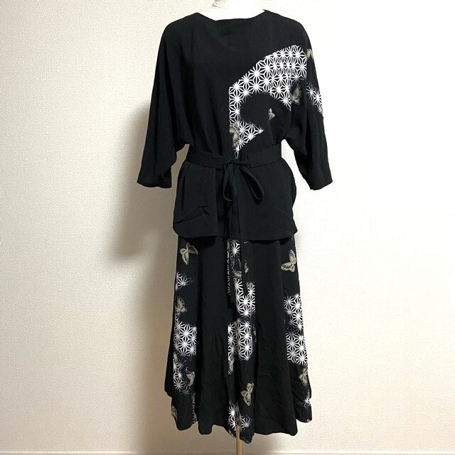 手放しにくい服はリサイクルへ！詩仙堂のセットアップを買取いたしました