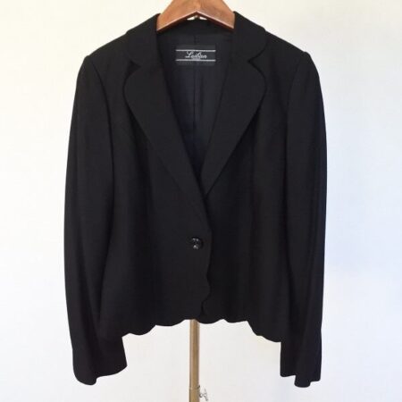 アクイールで人気沸騰中！レリアンのジャケットを買取いたしました