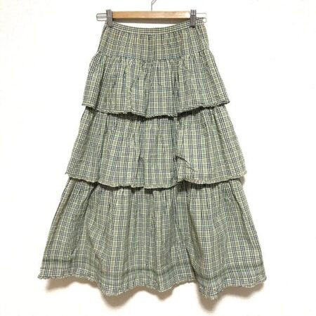 ボリューミーで可愛い ワンダフルワールドのスカートを買取しました