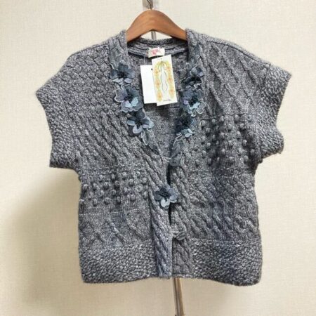 季節外でも適正査定！アトリエマリコのカーディガンを買取いたしました